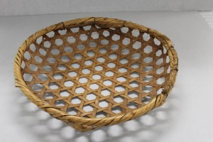 A basket cataloged as Chinese in the collections of the National Museum of Natural History, Smithsonian Institution. ET08510